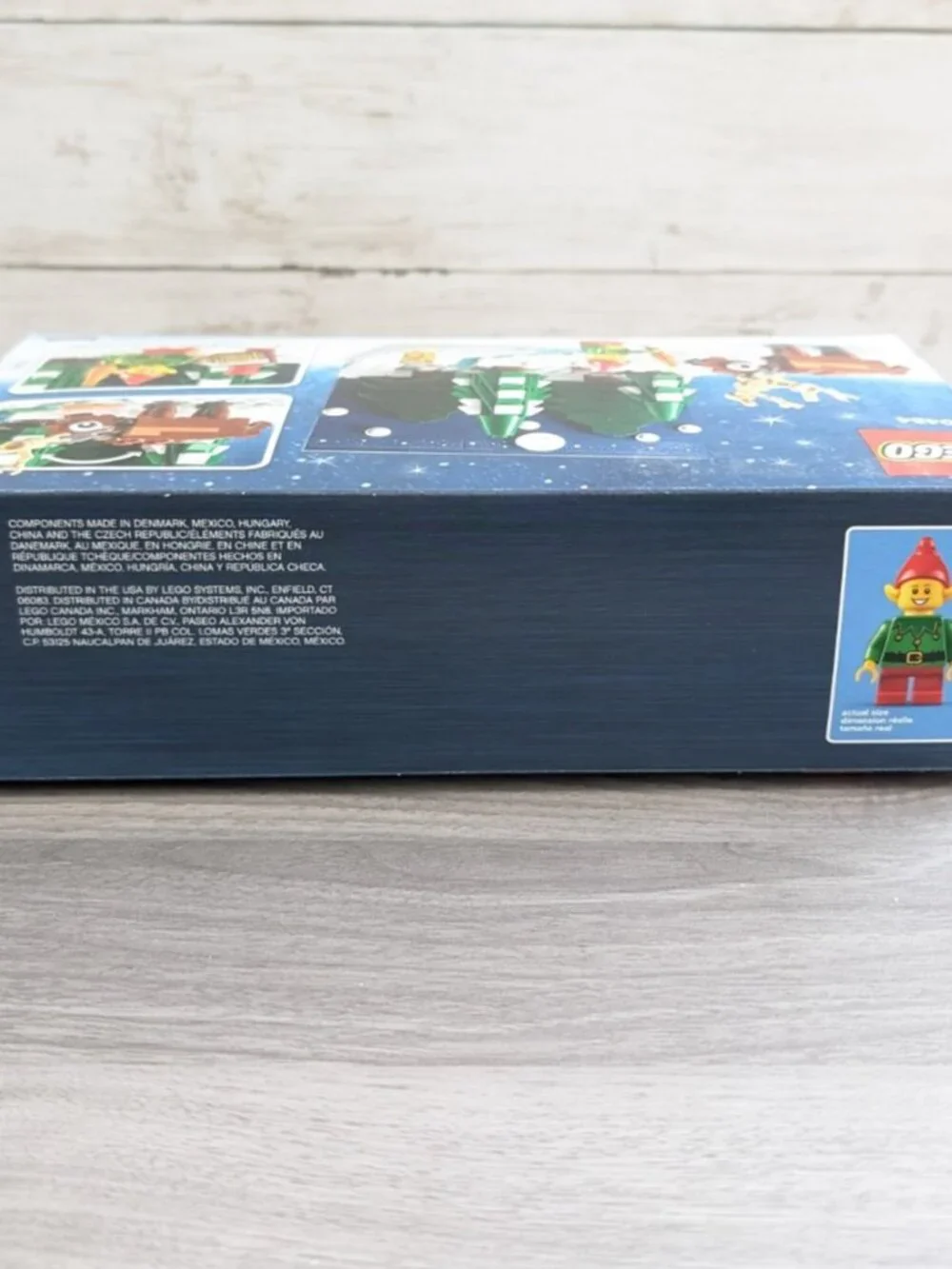 Lego 40484 Christmas Santas Front Yard Retired Limited Edition Christmas